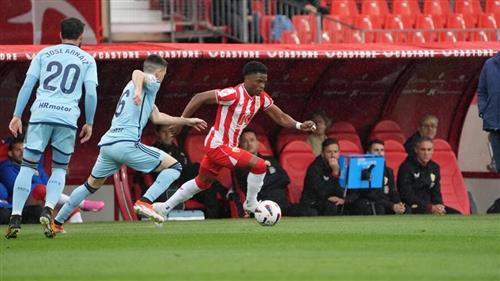 Almeria vs Robust