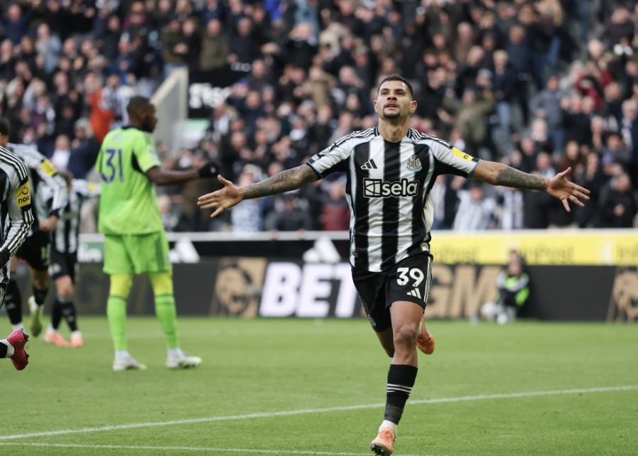 Guimarães: I'm happy to take the last shot in front of my family, Newcastle will fight until the end
